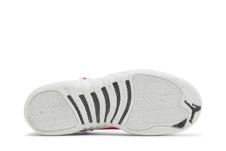 air-jordan-12-retro-gs-white-vapor-green-153265-130_03