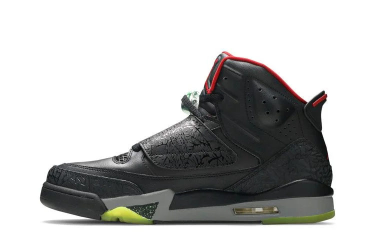 Krossovki-Air-Jordan-Son-Of-Mars-Black-2
