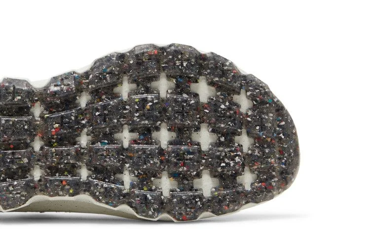 Кроссовки Nike Wmns Space Hippie 04 'Oreo'