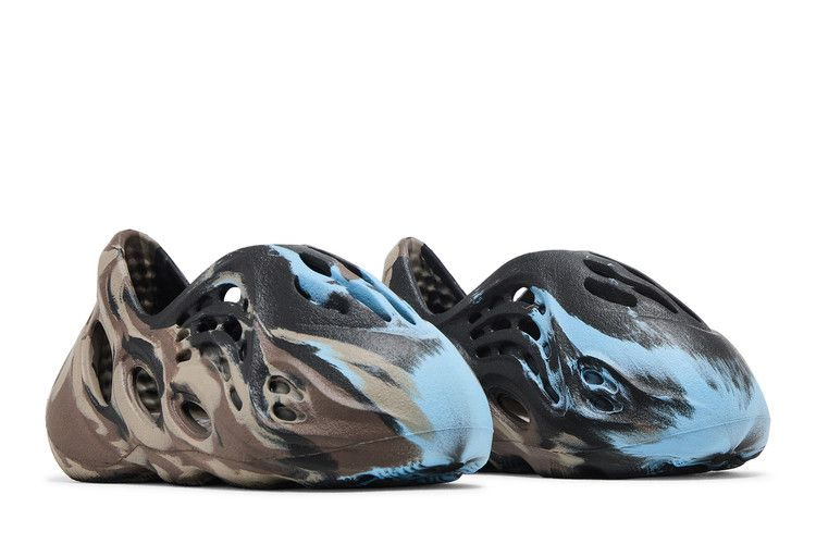 yeezy-foam-runner-infants-mx-cinder-id4128_07