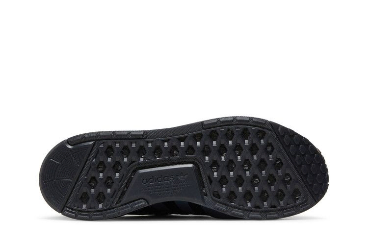 nmd_v3-black-blue-metallic-hq4447_03