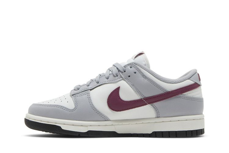 Кроссовки Nike Wmns Dunk Low 'Pale Ivory Redwood'