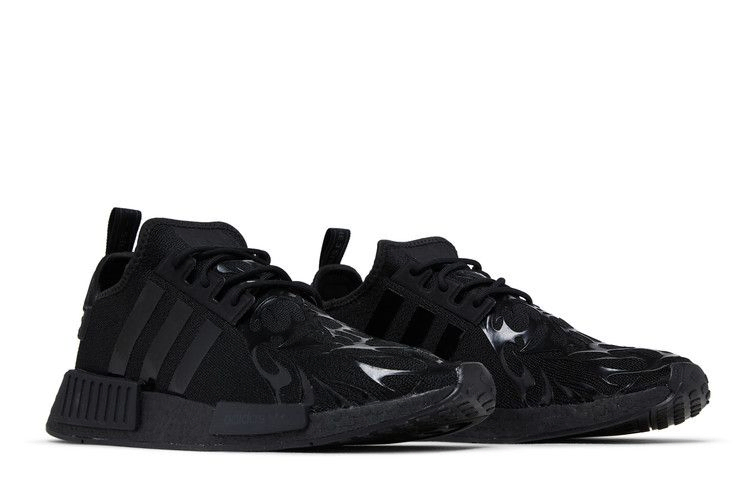 star-wars-x-nanzuka-x-nmd_r1-black-ie6000_07