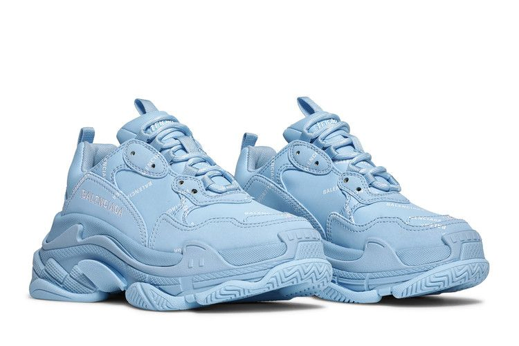 balenciaga-wmns-triple-s-sneaker-allover-logo-light-blue-524039-w2fa1-4090_07