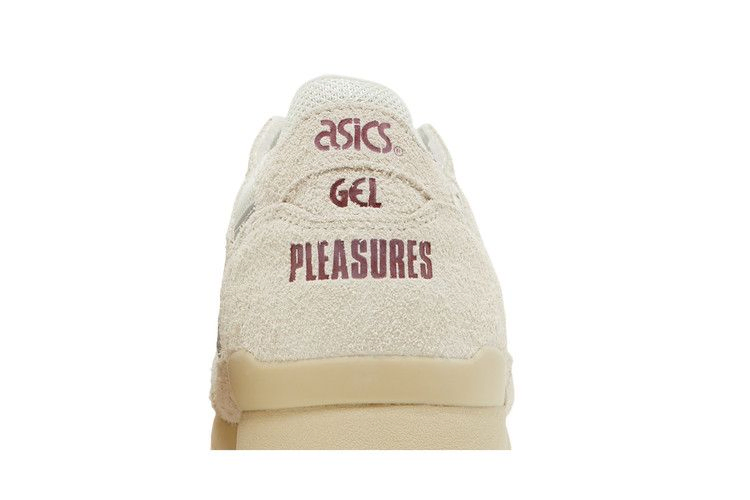Кроссовки ASICS Pleasures x Gel Lyte 3 OG 'Cream'