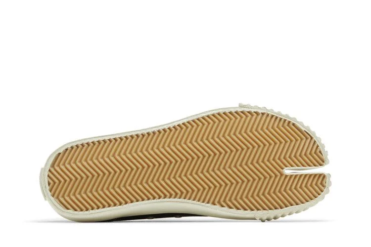 Кроссовки Maison Margiela Wmns Tabi Low 'Black White'