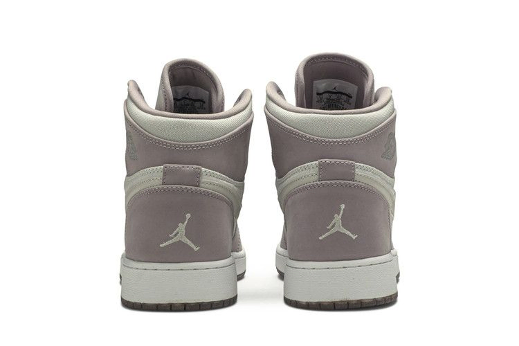 air-jordan-1-retro-high-gg-heiress-832596-025_05