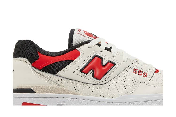 Кроссовки New Balance 550 'Sea Salt True Red'