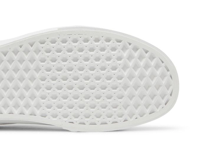 classic-slip-on-u-color-vn0a4bv31iu_04