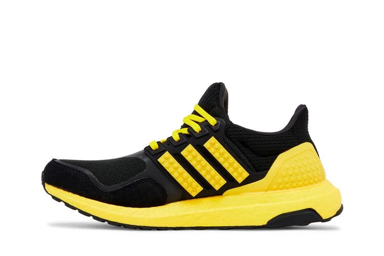 Кроссовки LEGO x adidas UltraBoost DNA J 'Color Pack - Yellow'