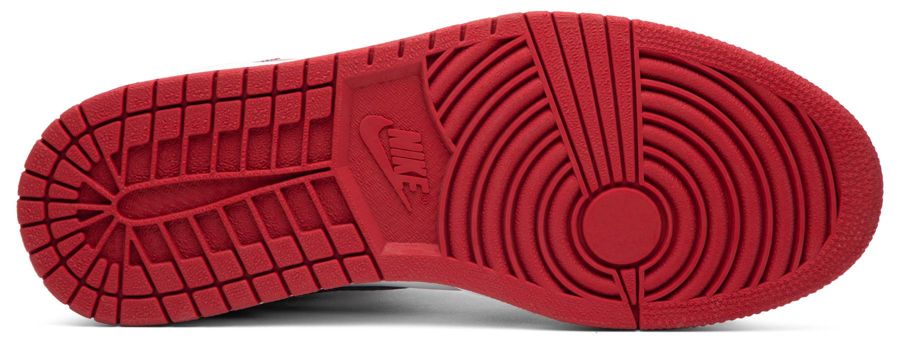 Кроссовки Air Jordan 1 Retro Chicago Bulls Patent 2003