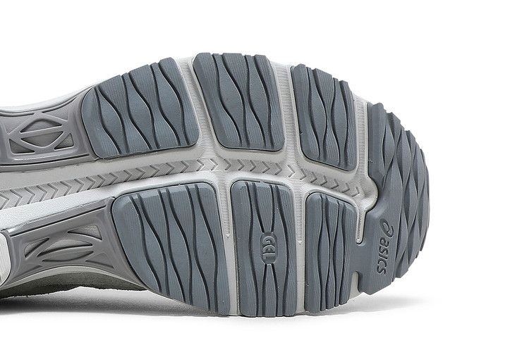 Кроссовки ASICS Gel MC Plus 'Oyster Grey'