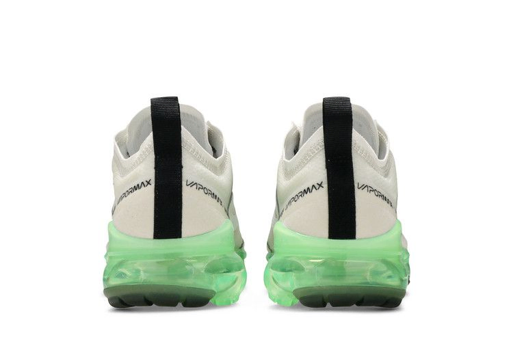 wmns-air-vapormax-2019-phantom-volt-ar6632-104_05