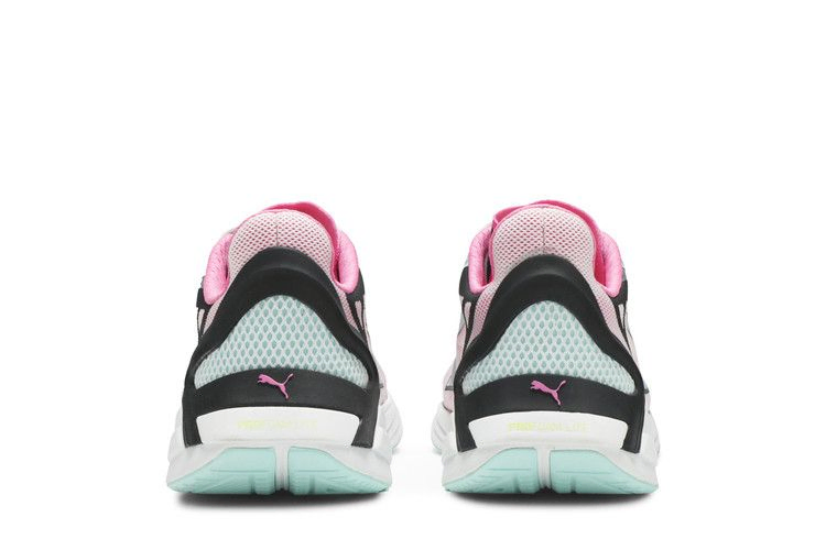 wmns-ultraride-aruba-blue-pink-193756-04_05