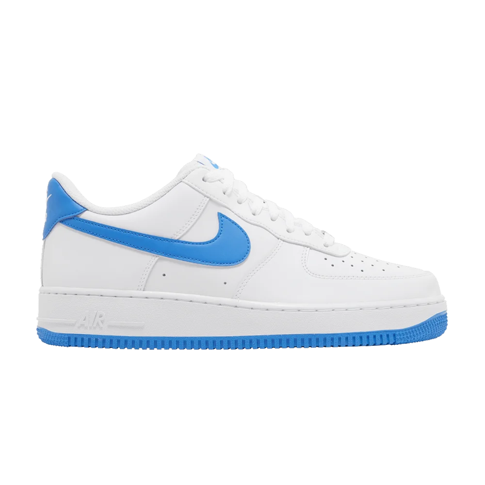 Krossovki-Nike-Air-Force-1-07-White-Photo-Blue