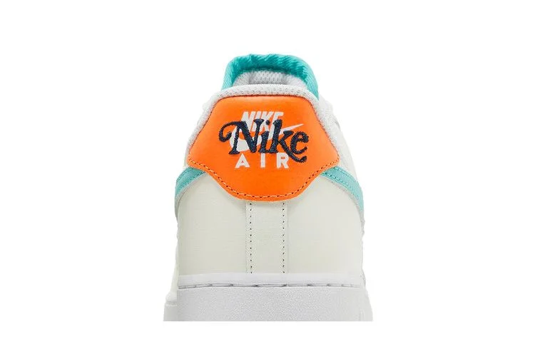 Кроссовки Nike Air Force 1 '07 LV8 'Be The One'