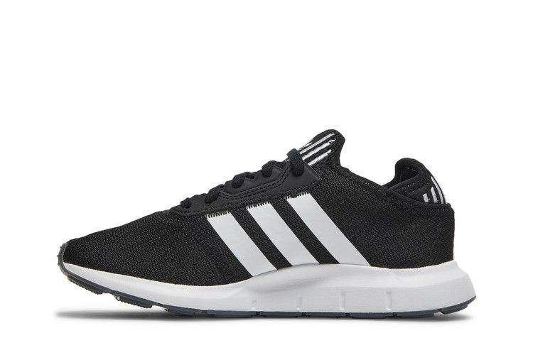 Кроссовки Adidas Wmns Swift Run X 'Black White'