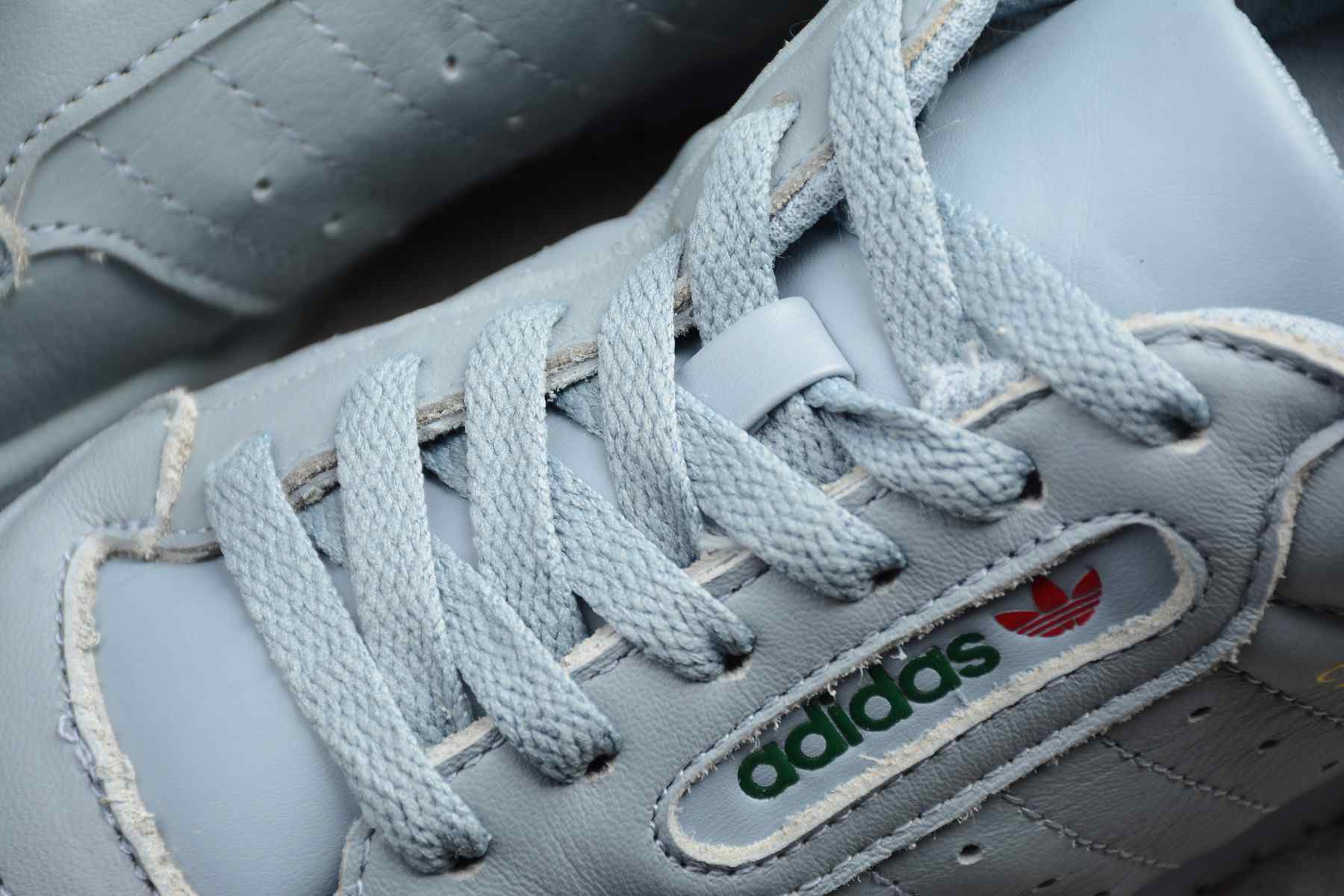 Кроссовки adidas Yeezy Powerphase Calabasas Grey