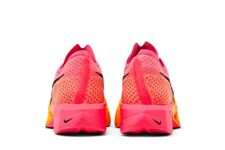 Кроссовки Nike ZoomX VaporFly Next% 3 'Hyper Pink'