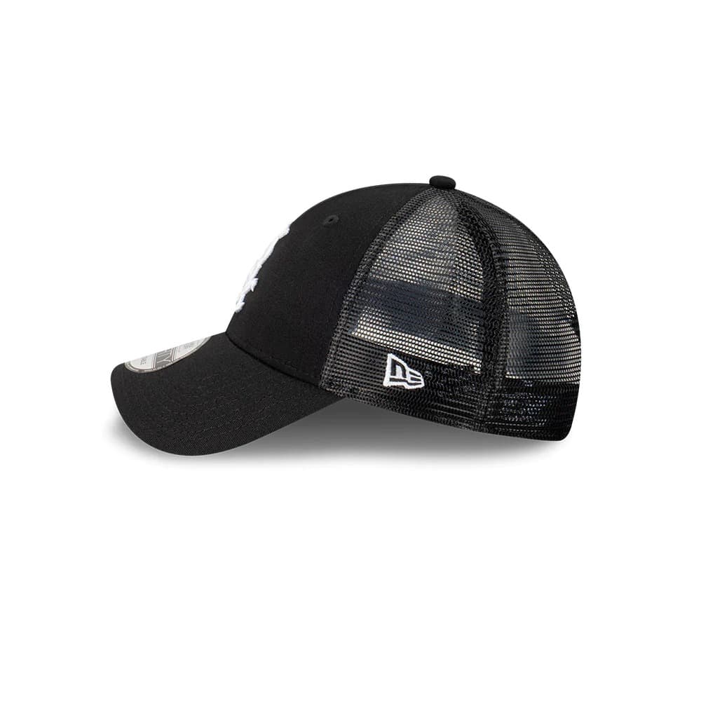 New-Era-Chicago-White-Sox-Team-Colour-9FORTY-Trucker-MLB-Snapback-Hat-4