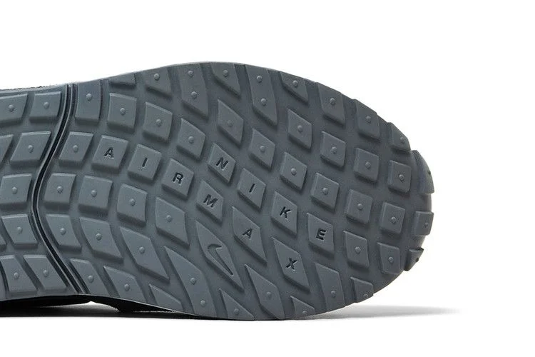 Krossovki-Nike-Air-Max-Verse-Smoke-Grey-4