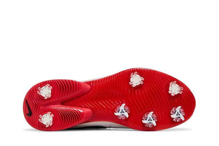 Кроссовки Nike Air Zoom Victory Tour 3 'White Track Red'