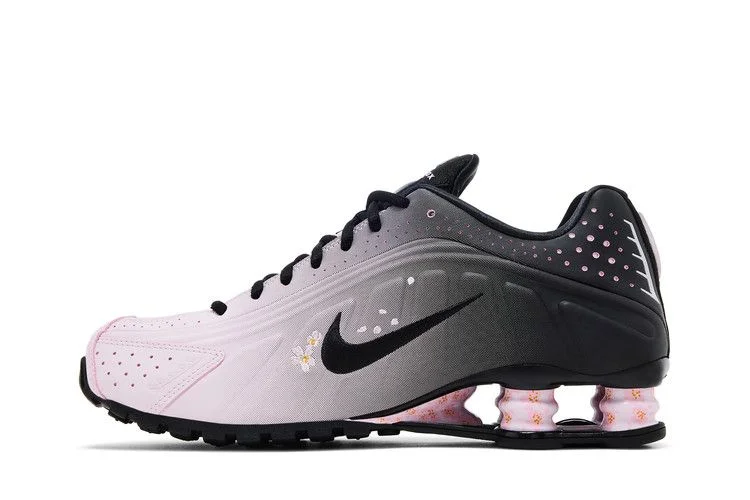 Кроссовки Nike Wmns Shox R4 'Sakura'