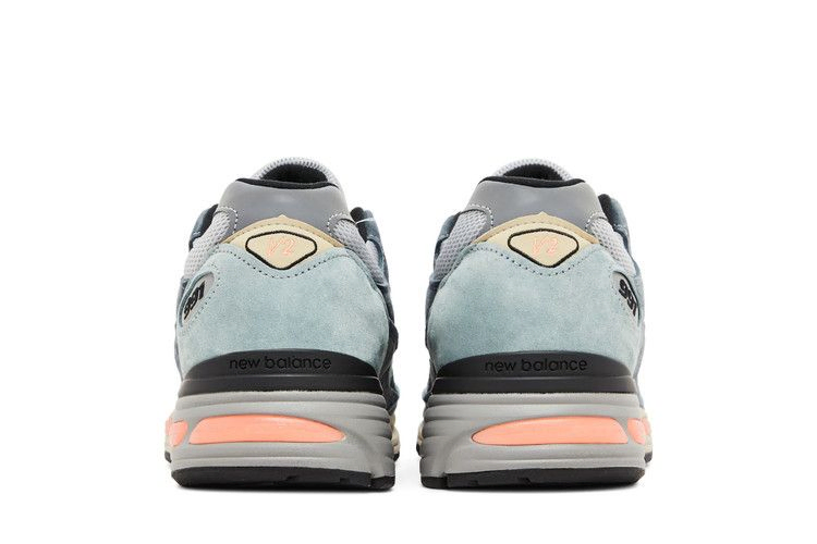 Кроссовки New Balance 991v2 Made In England 'Silver Blue Turbulence'