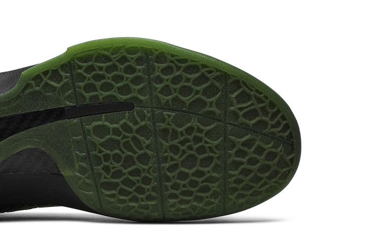 Кроссовки Nike Zoom Kobe 6 Supreme 'Rice'