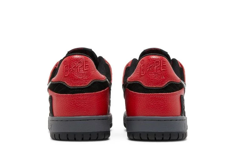 Krossovki-BAPE-Sk8-Sta-Black-Red-5
