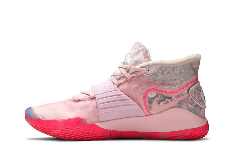 zoom-kd-12-ep-xmas-what-the-aunt-pearl-ct2744-900_02
