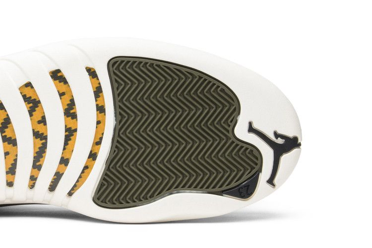 Кроссовки Air Jordan 12 Retro CP3 'Class of 2003'