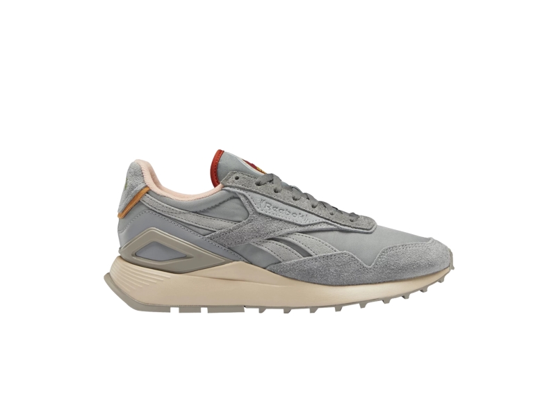 Looney-Tunes-x-Reebok-Classic-Leather-Legacy-AZ-Bugs-Bunny