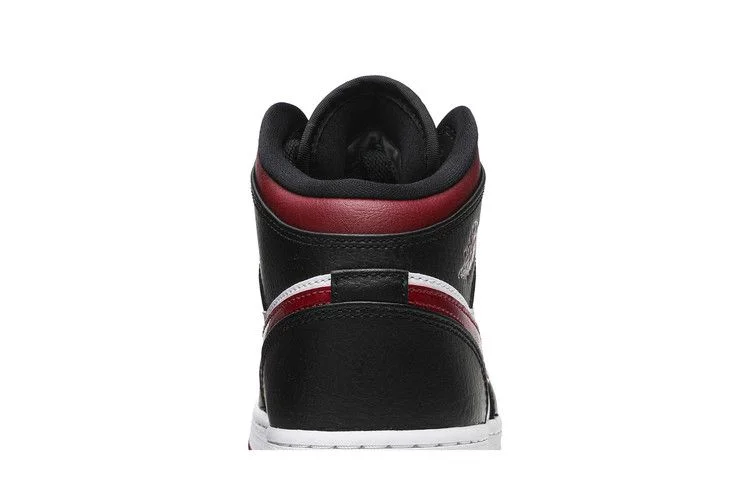 Кроссовки Air Jordan 1 Mid GS 'Noble Red'