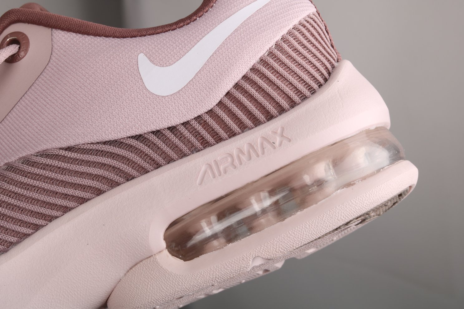 Кроссовки Nike Wmns Air Max Advantage 2 'Paricle Rose'