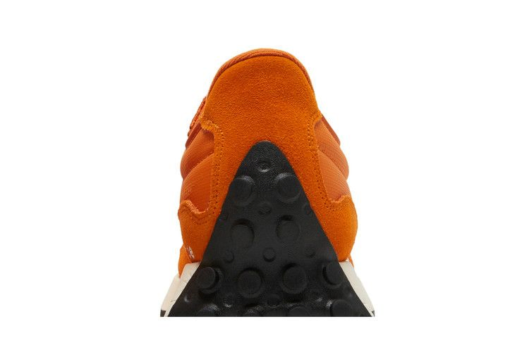 Кроссовки New Balance 327 'Vintage Orange'
