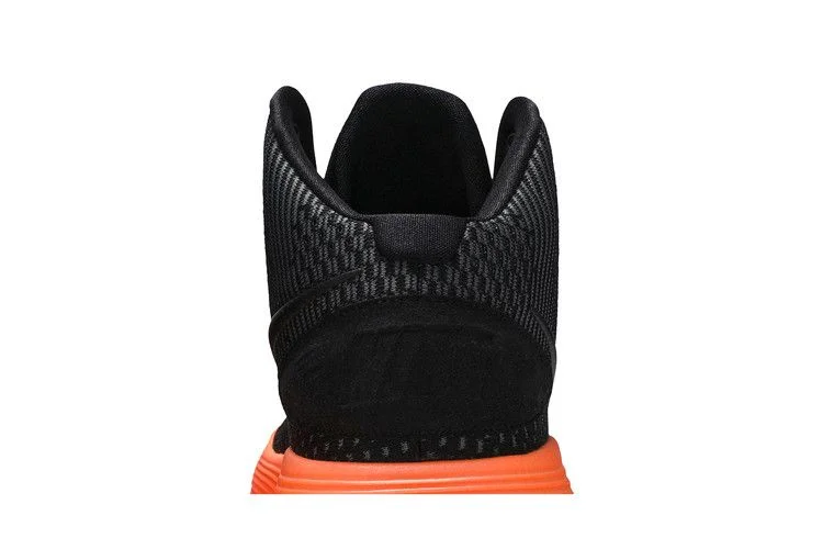 Krossovki-Nike-Hyperdunk-2017-Black-Total-Orange-6