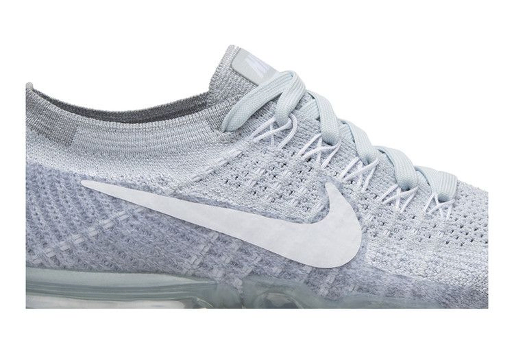 wmns-air-vapormax-platinum-849557-004_01