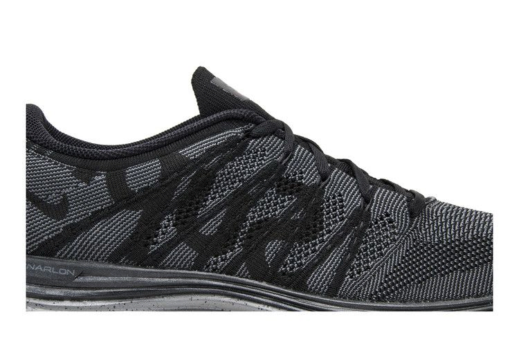 flyknit-lunar1-supreme-623823-001_01