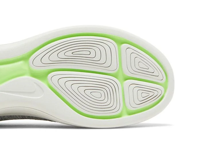 Krossovki-Nike-LunarEpic-Low-Flyknit-4