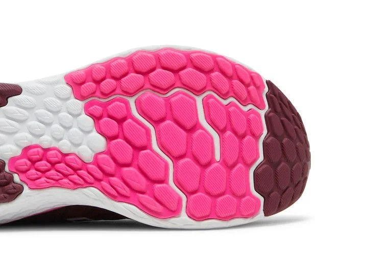 Krossovki-New-Balance-Wmns-Fresh-Foam-1080v11-Garnet-Pink-Glow-4