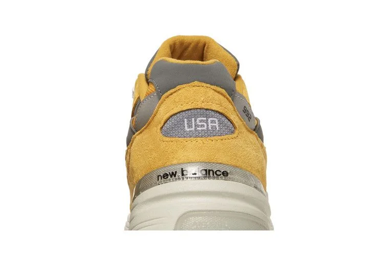 Кроссовки New Balance 992 Made in USA 'Gold Cream'