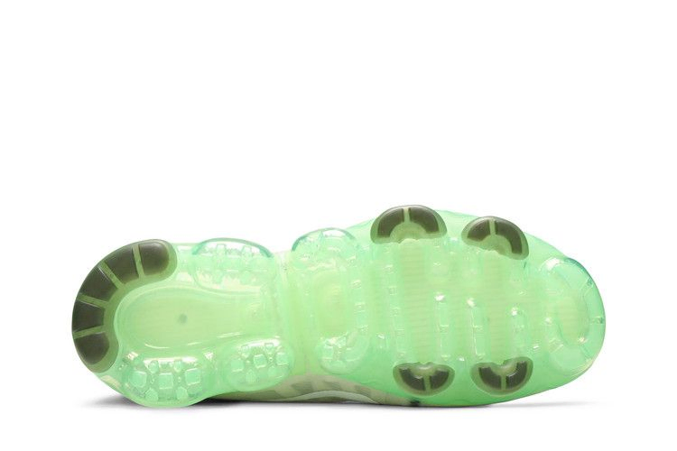 wmns-air-vapormax-2019-phantom-volt-ar6632-104_03