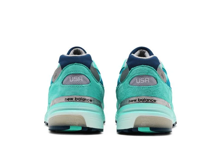 Кроссовки New Balance 992 Made in USA 'Blue Silver Metallic'