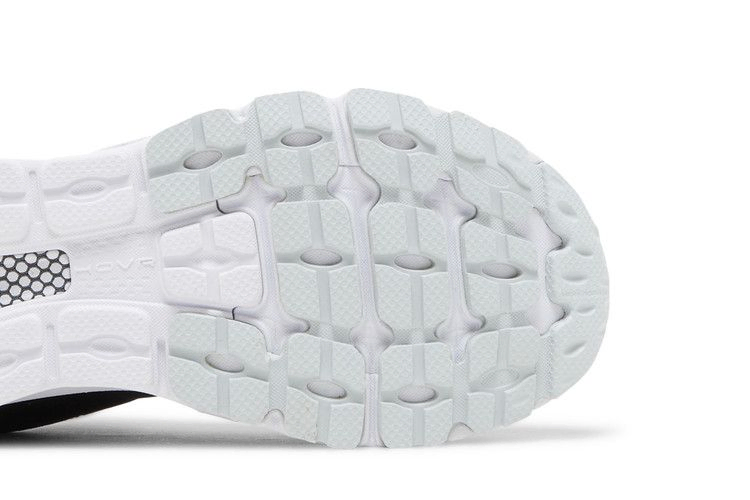Кроссовки Under Armour Wmns HOVR Infinite 3 'Black White'