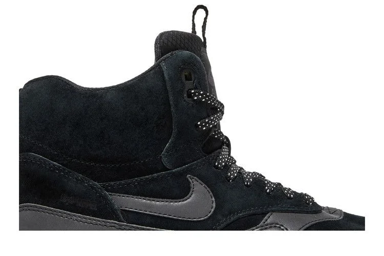 Krossovki-Nike-Wmns-Air-Max-1-Mid-Sneakerboot-Black-Gum-1