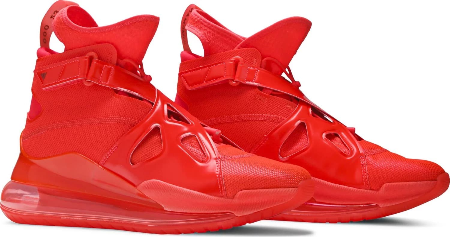 Кроссовки Wmns Jordan Air Latitude 720 Red October