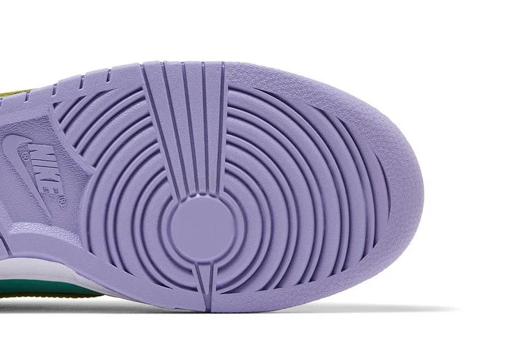 Krossovki-Nike-Dunk-Low-Easter-2026-4