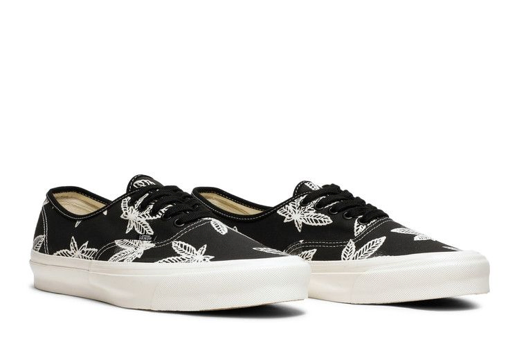 og-authentic-lx-sweet-leaf-black-vn0a4bv94jn_07
