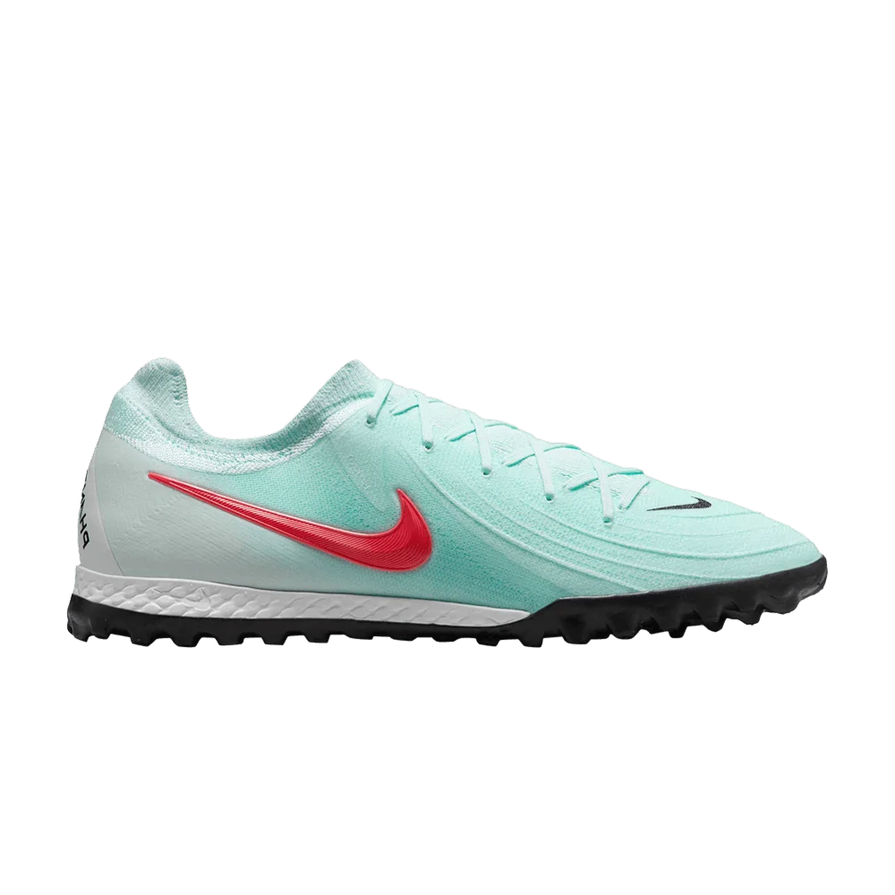 Krossovki-Nike-Phantom-GX-2-Pro-TF-Mad-Energy-Pack